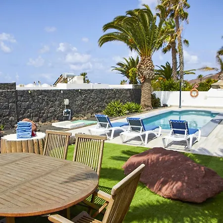 Villa Del Sol - Lh133 By Villas Now Ltd Playa Blanca  Buitenkant foto