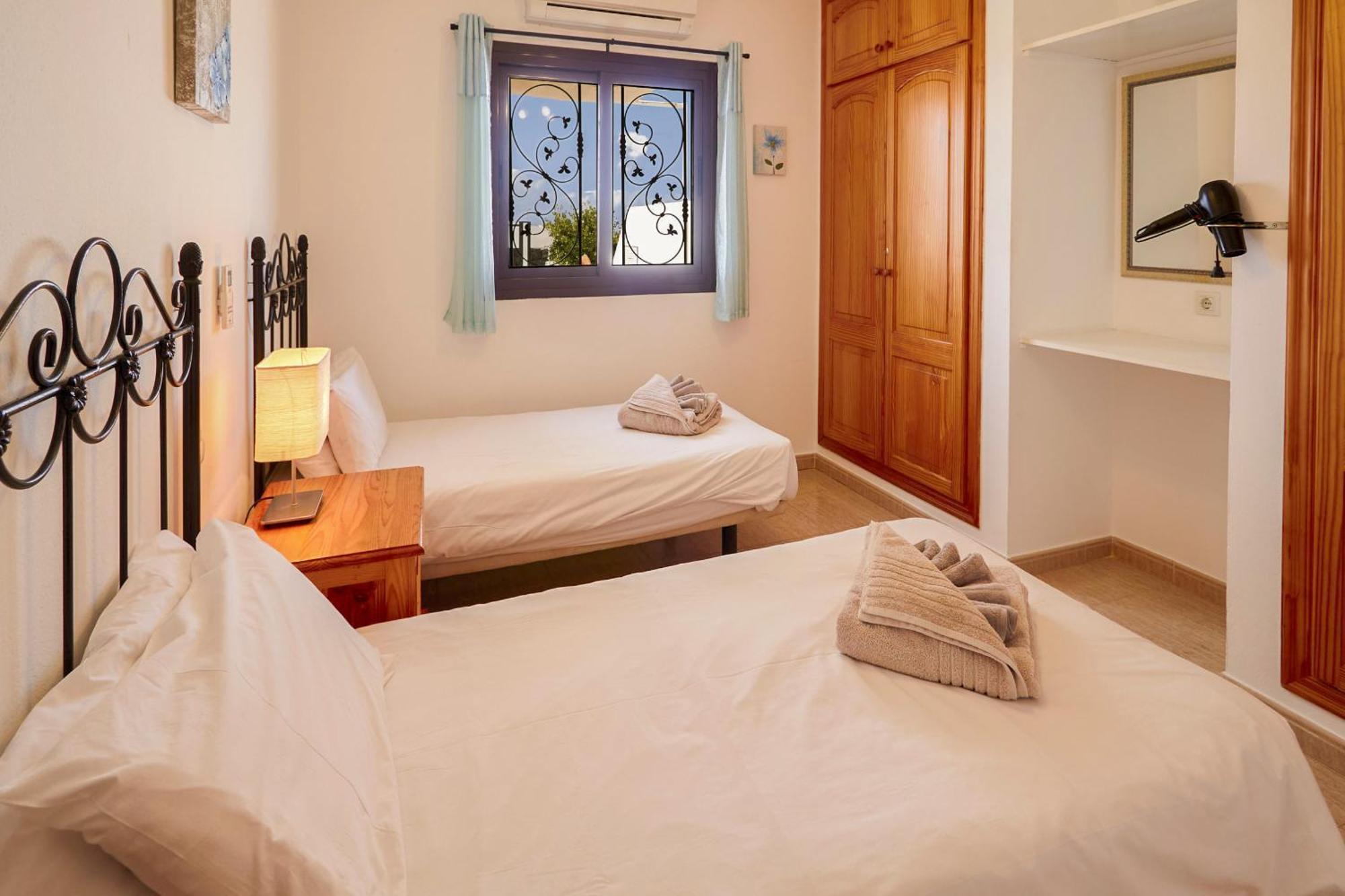 Del Sol - Lh133 By Now Ltd * Playa Blanca (Lanzarote)