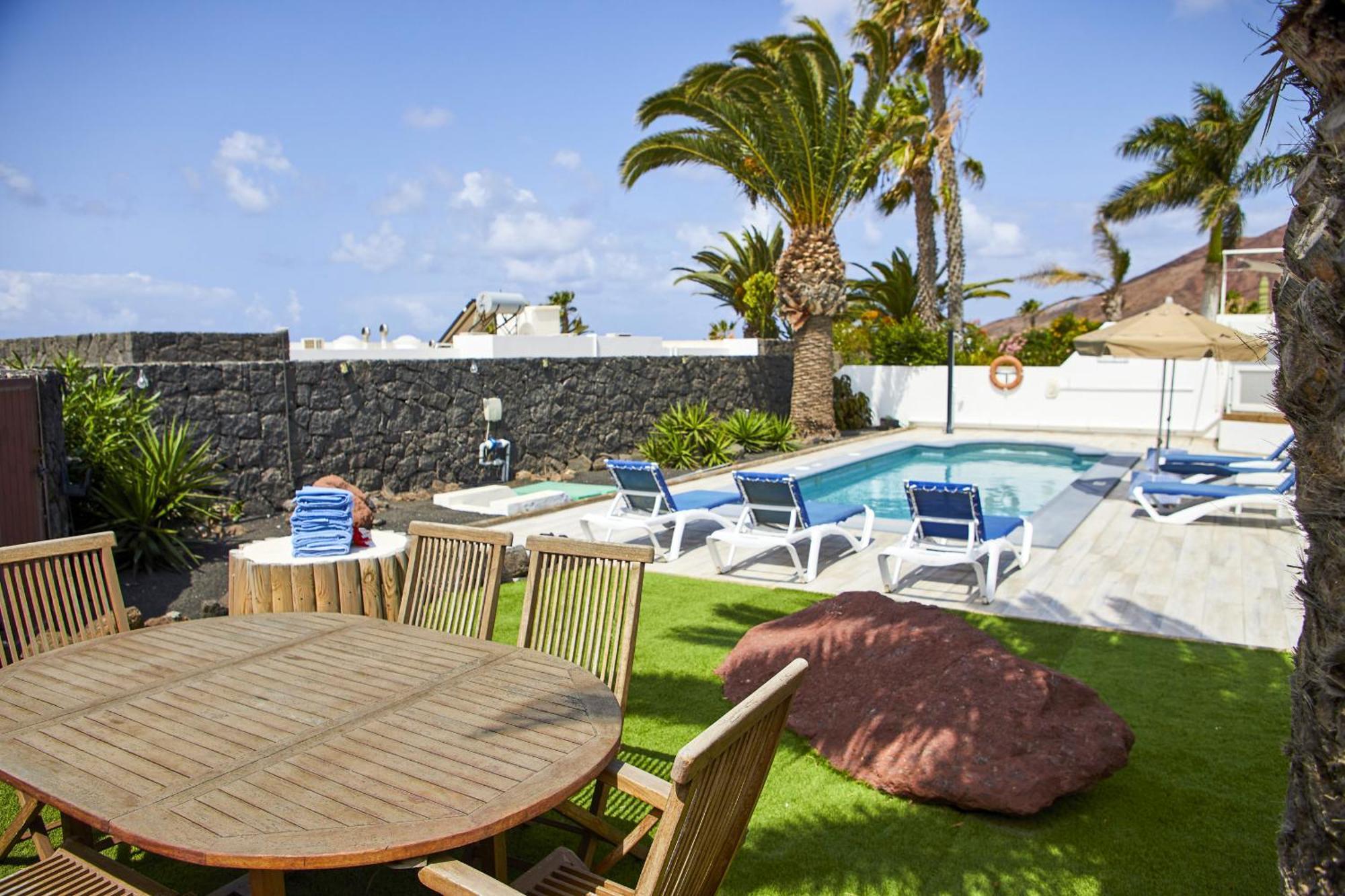 Del Sol - Lh133 By Now Ltd Playa Blanca (Lanzarote)
